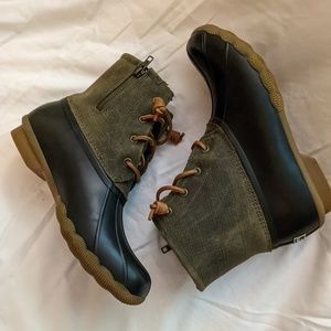 Sperry duck boots